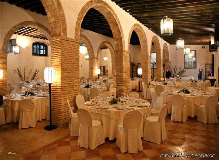 Posada De Palacio Sanlucar de Barrameda Restoran gambar